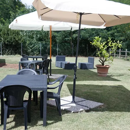 Corte Volpe Гостевой дом Лукка